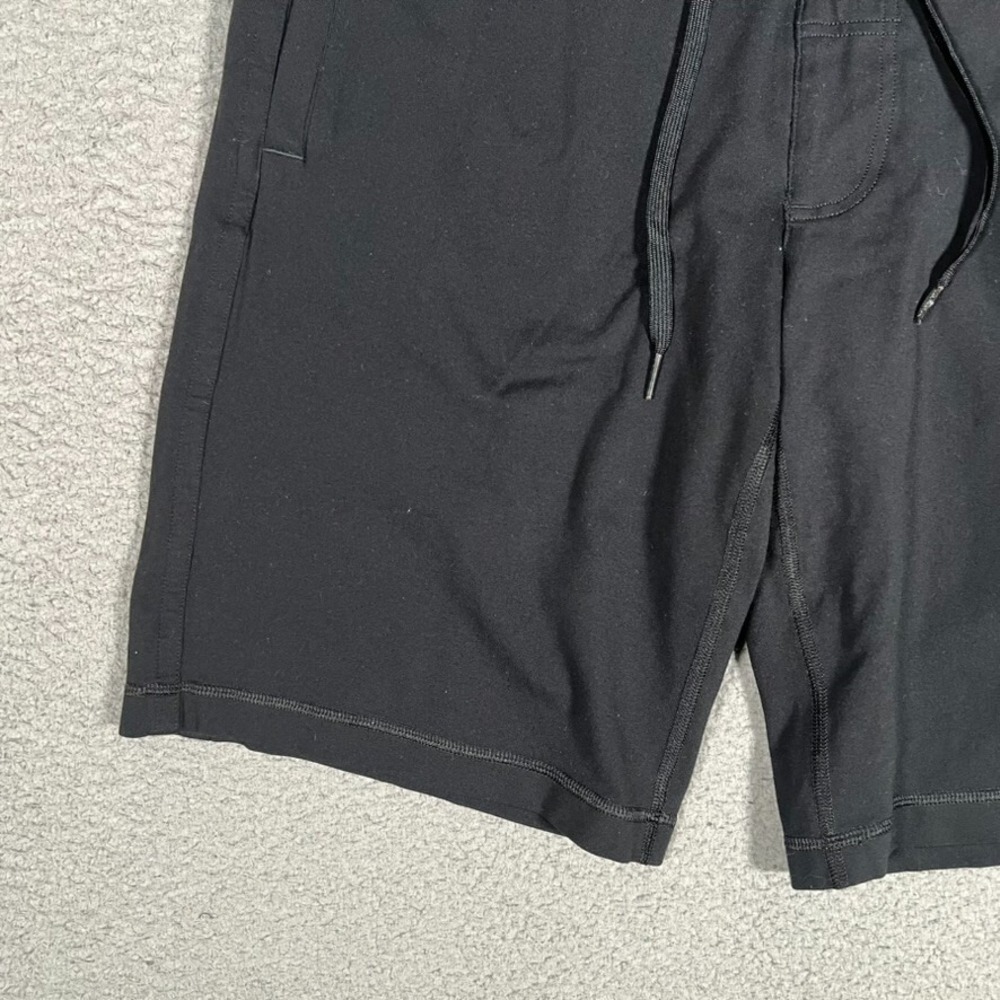Lululemon Shorts Mens 33 Black Boardshorts 10" Swim Surf Beach Drawstring Pocket - Picture 3 of 10